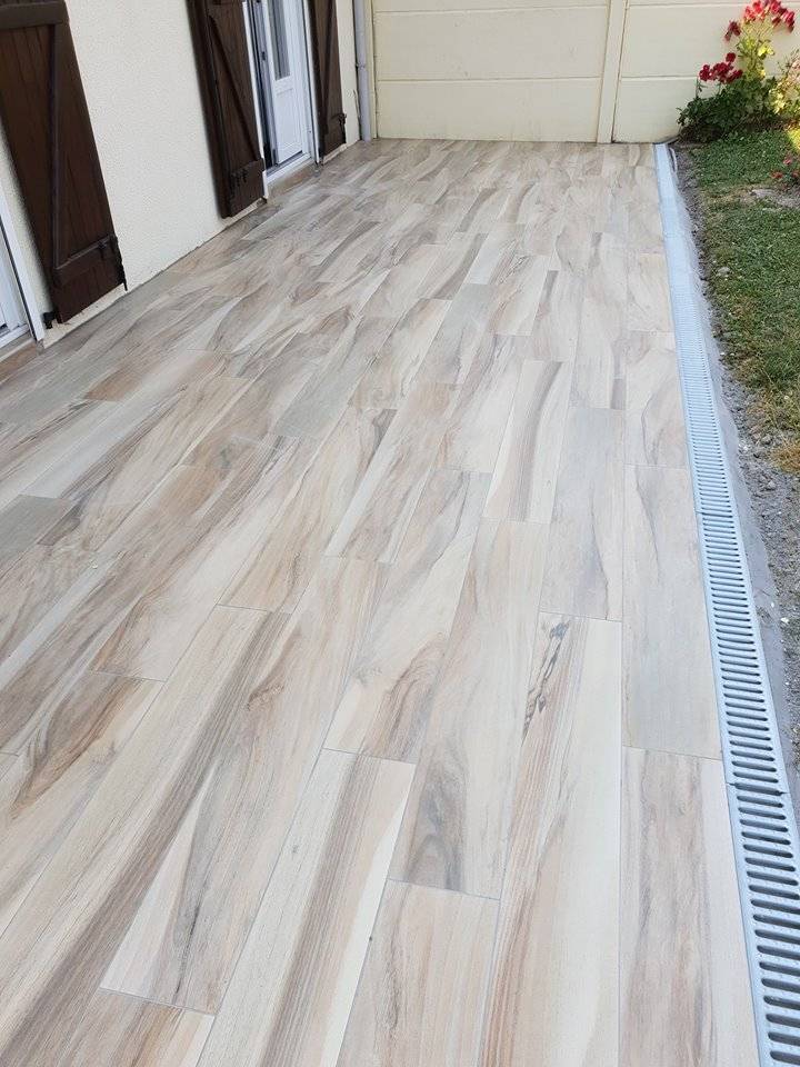 Terrasse imitation parquet