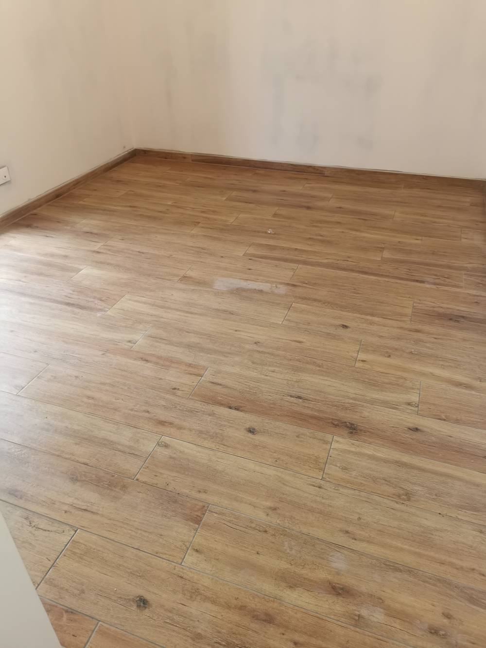 Carrelage imitation parquet 